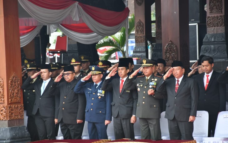 Upacara Peringatan Hari Pahlawan Tahun 2025 di Kabupaten Ponorogo 