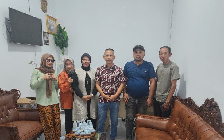 Ketua Pewarta Polrestabes Medan Poto Bersama Anggota Usai Jumat Barokah.