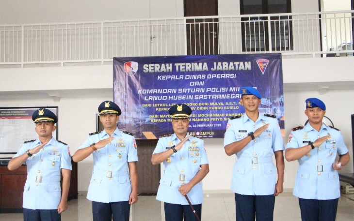 Jabatan Kadisops dan Dansatpomau Lanud Husein Sastranegara Diserahterimakan