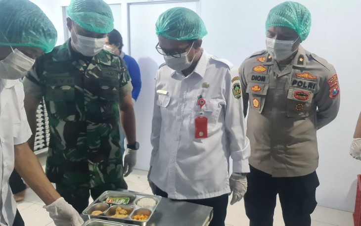 Komandan Kodim 0803/Madiun Letkol Kav Widhi Bayu Sudibyo saat Hadiri Grand Opening SPPG di Kecamatan Jiwan, Kabupaten Madiun.