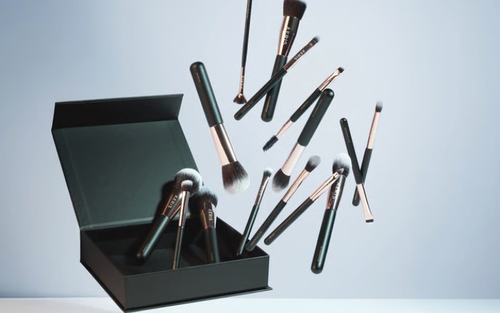 Rekomendasi Makeup Brush Set Lengkap untuk Pemula dari Aeris Beauté
