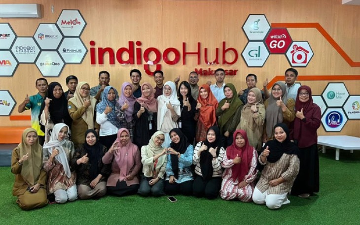 Pelatihan Koding dan Artificial Intelligence bagi Guru di Makassar