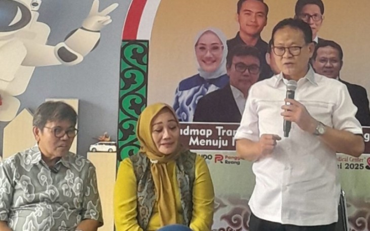 Prof. Rokhmin Dahuri dalam forum diskusi pendidikan di Cirebon, Jumat (2/5).