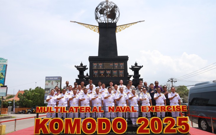 Komandan Puspenerbal Saksikan Kasal Resmikan Monumen MNEK 2025 di Bali