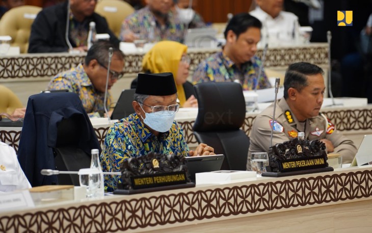 Rakor Komisi V DPR  di Kompleks Parlemen, Senayan, Rabu (23/4). 