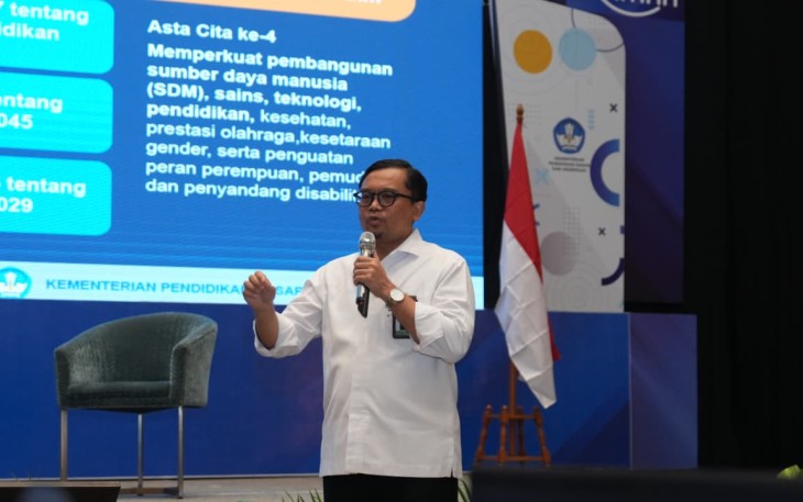 Dirjen PAUD Dasmen, Gogot Suharwoto dalam kegiatan Partisipasi Semesta Kolaborasi Pelaksanaan Program Prioritas PAUD Dasmen di The Sultan Hotel, Jakarta, 21 Agustus 2025.