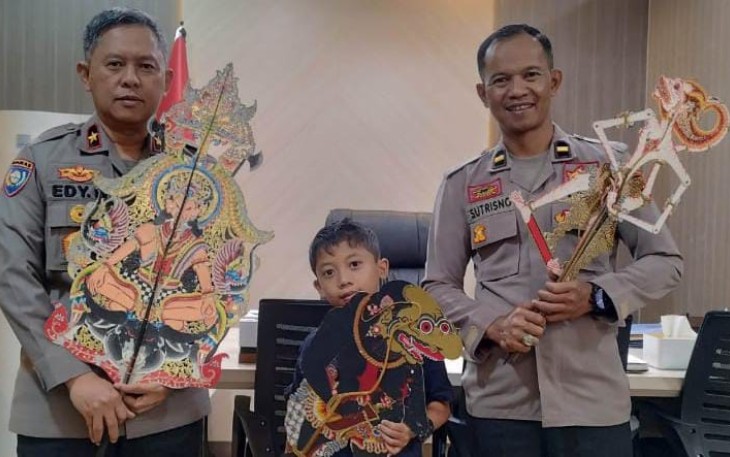 Paguyuban Dalang Bhayangkara atau PADANGKARA