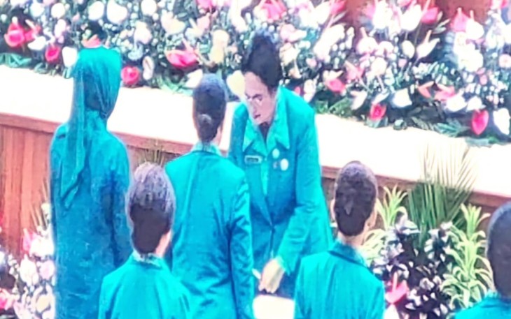 Pengukuhan Ellen Sondakh sebagai ketua dekranasda dan ketua TP PKK Kota Bitung Periode 2025-2030