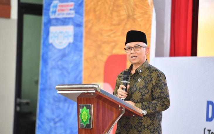 Wakil Menteri Pendidikan Dasar dan Menengah (Wamendikdasmen), Atip Latipulhayat