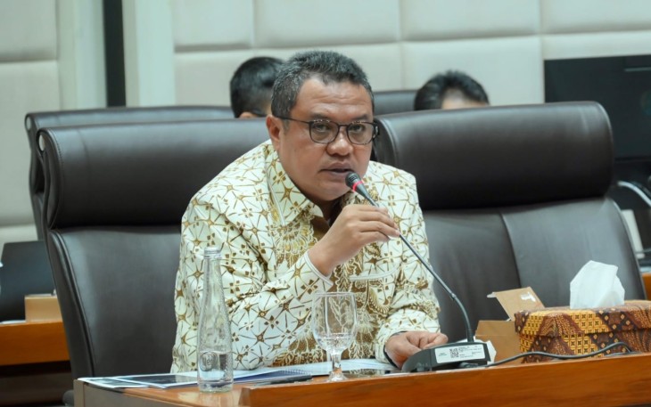 Wakil Ketua Komisi VII DPR RI Lamhot Sinaga
