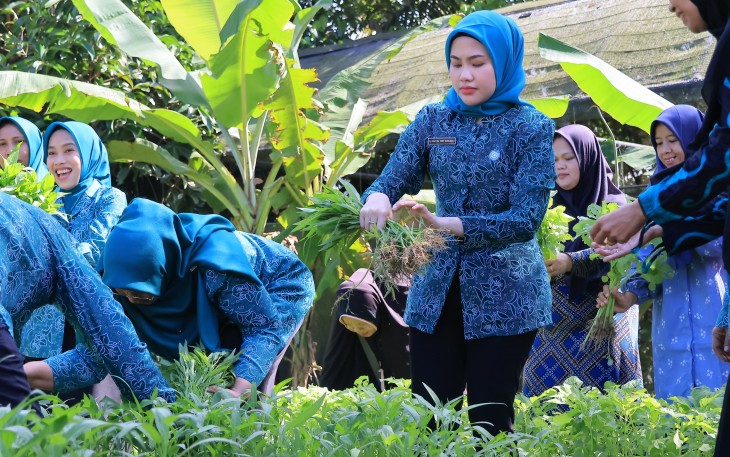 Hafizha Kampanyekan Penanganan Sampah dari Rumah