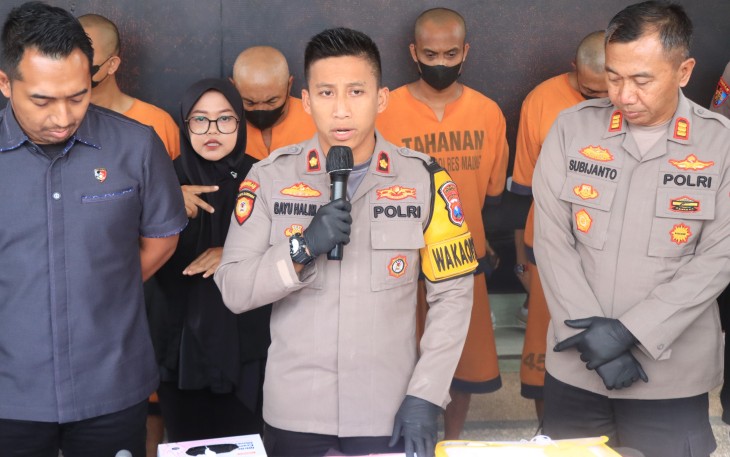 Wakapolres Malang, Kompol Bayu Halim Nugroho, dalam konferensi pers di Mapolres Malang, Selasa (11/3/2025)