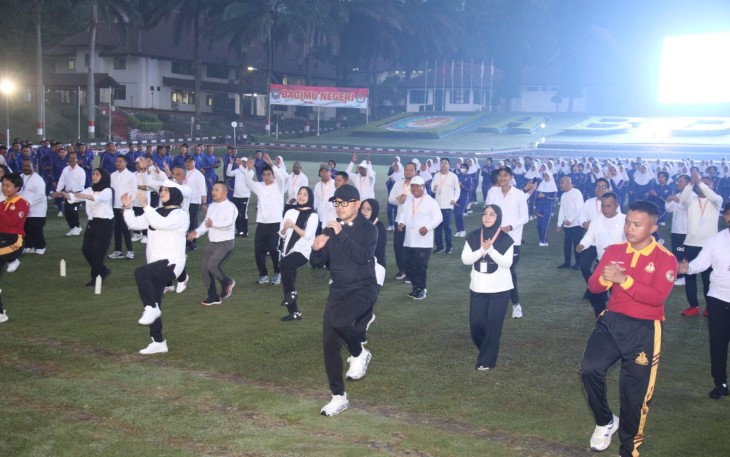 Kepala Daerah dan Wakil Kepala Daerah Tepat Waktu Ikuti Senam Pagi