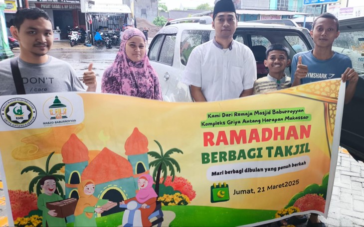 Remaja Masjid Baburroyyan Griya Antang Harapan Gelar Berbagi Takjil dan Buka Puasa Bersama