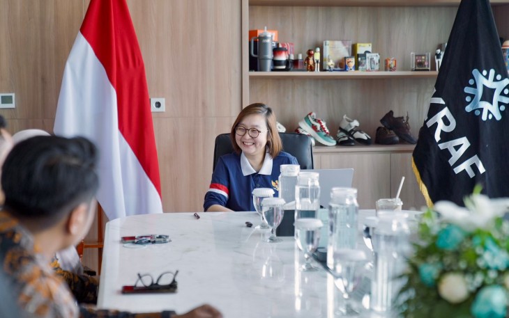 Wamenekraf Irene Umar bahas strategi penguatan ekosistem ekonomi kreatif bersama IUMKM Indonesia, Jakarta, Selasa (6/5/2025)