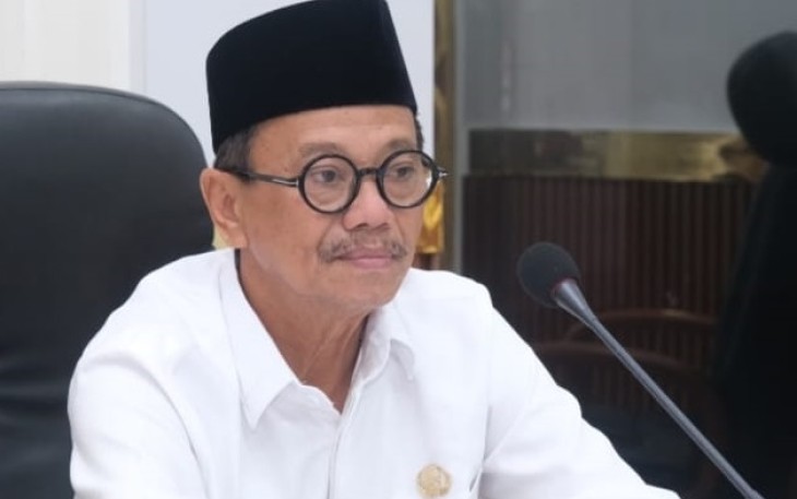 Wakil Wali Kota Tanjungpinang, Drs. H. Raja Ariza, M.M., ikuti rapat koordinasi peluncuran Indikator Monitoring Center of Prevention (MCP) KPK tahun 2025 secara virtual, di ruang rapat Raja Haji Fisabilillah, Kantor Wali Kota, Rabu (5/3)