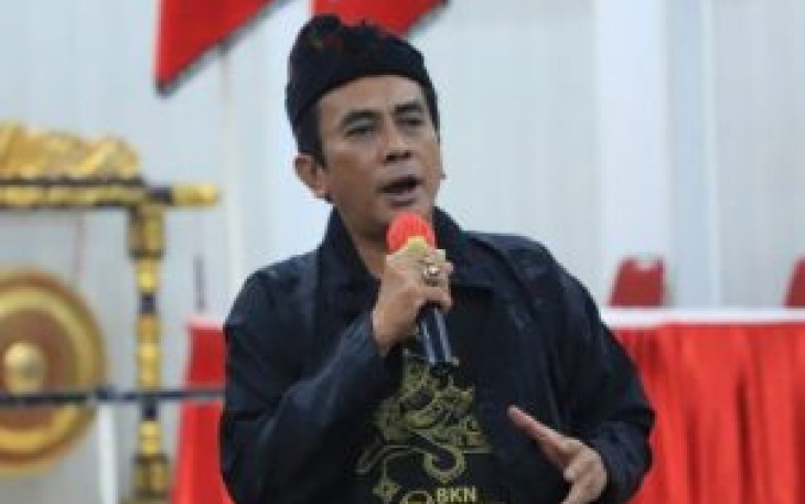 Anggota Fraksi PDIP DPRD Jatim Ony 
