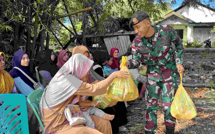Jumat berkah Yonarmed 12 Kostrad