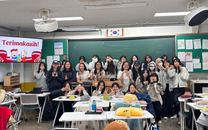 Dari BINUS @Bekasi ke Korea Selatan, Risia Sumaredi Jalani Study Abroad Lewat AIMS Scholarship
