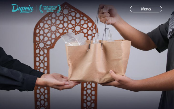 Dupoin Futures Gelar Kegiatan “Level Up Ramadan”, Bagikan Takjil di Kawasan Stasiun Sudirman