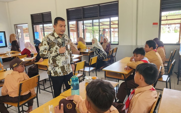 Ilustrasi pembelajaran siswa di sekolah
