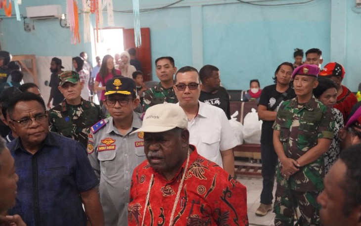 Gubernur Papua Barat Daya Elisa Kambu