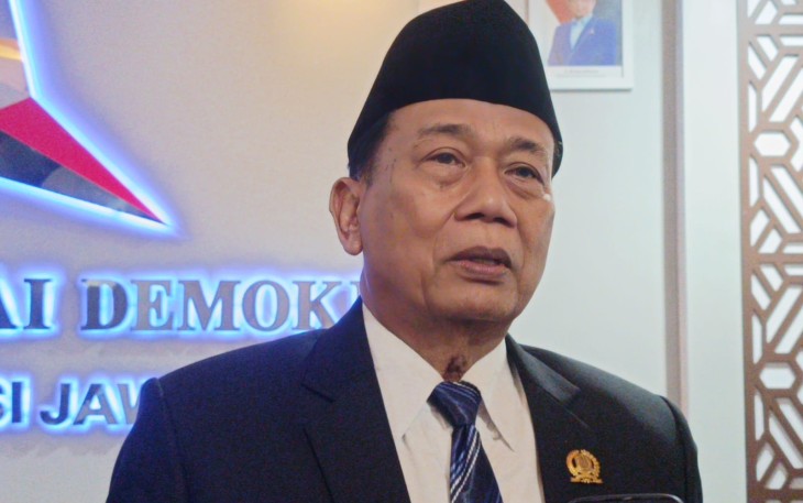Anggota Komisi E Dewan Perwakilan Rakyat Daerah (DPRD) Provinsi Jawa Timur, H.Rasiyo