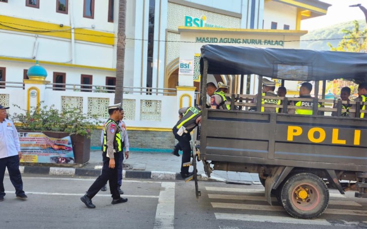 Polisi Terus Pantau Parkir di Jalan Soekarno Hatta