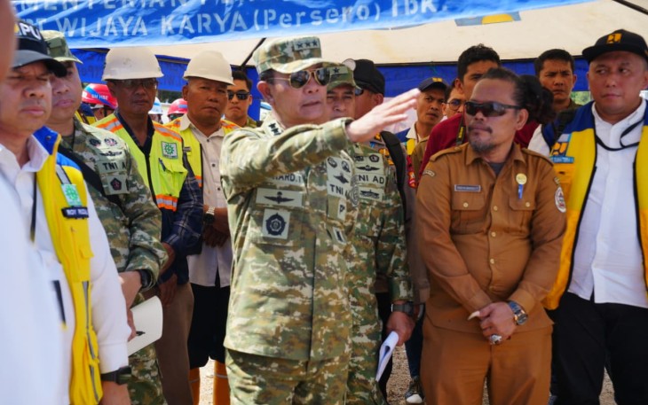 Kepala Staf Umum (Kasum) TNI Richard Tampubolon selaku Wakil Ketua I Satgas Percepatan Rehabilitasi dan Rekonstruksi Pascabencana Alam di Provinsi Aceh, Sumatera Utara