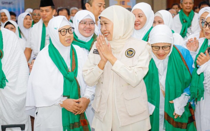 Gubernur Khofifah Lepas Kloter Terakhir Jemaah Haji