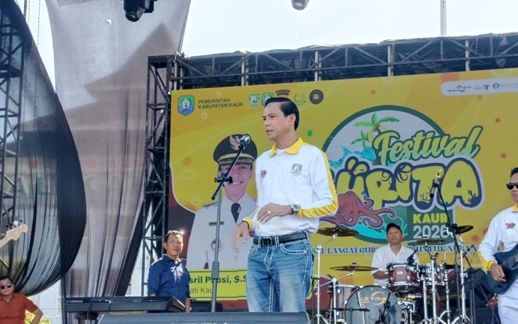 Bupati Kaur Gustil Pausi Buka Rangkaian Puncak Festival Gurita 