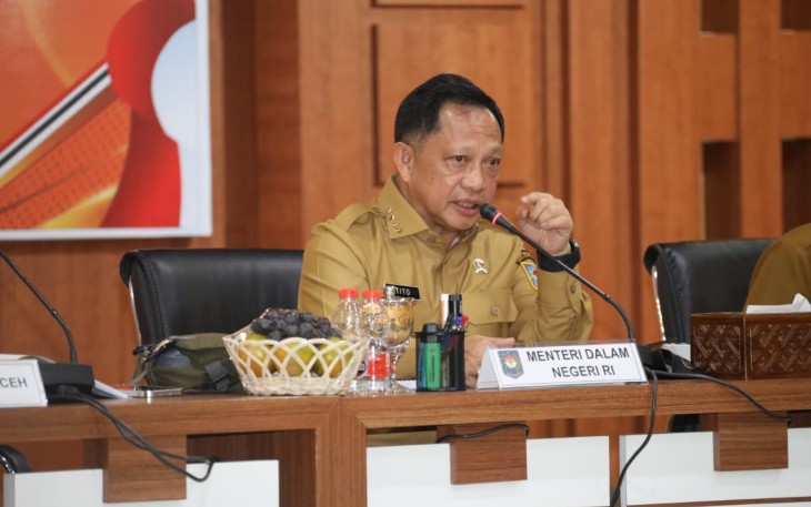 Menteri Dalam Negeri (Mendagri) sekaligus Ketua Satuan Tugas (Kasatgas) Percepatan Rehabilitasi dan Rekonstruksi (PRR) 