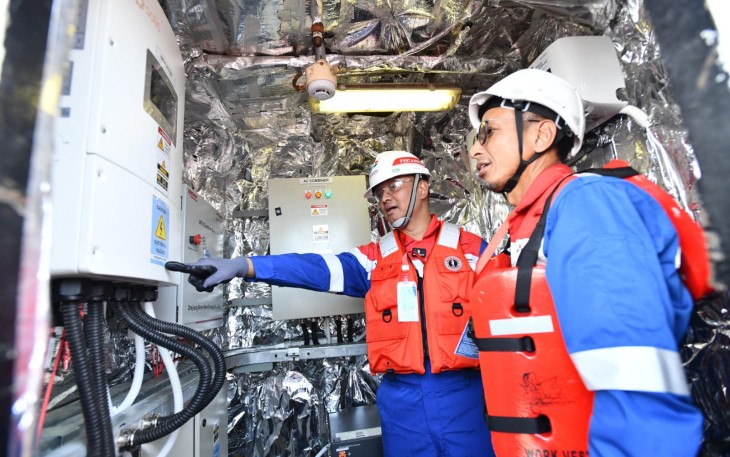 Perluas Pemanfaatan Energi Bersih di Kapal Pengangkut Minyak, Pertamina Pangkas Emisi 79 Ton Karbon per Tahun