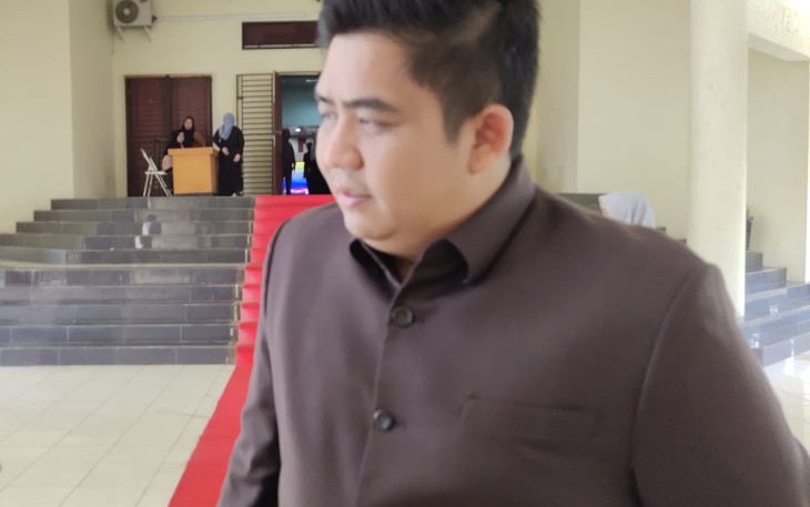 Bupati Bintan Roby Kurniawan  