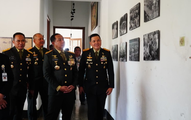 Panglima TNI Kunjungi Museum Diponegoro dan Museum Jenderal Sudirman di Magelang  