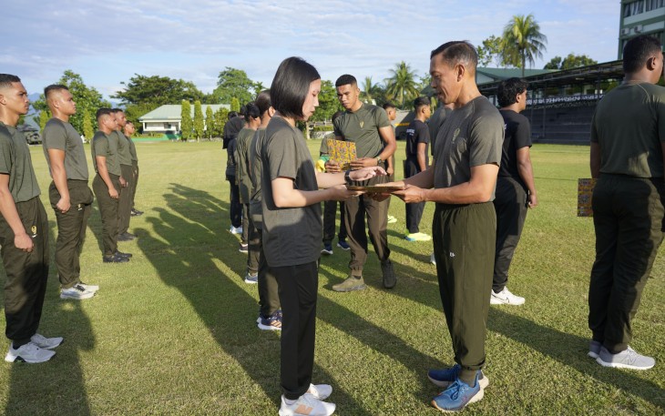 21 Prajurit Berprestasi Terima Penghargaan Pangdam XVIII/Kasuari, Bukti Semangat Juang Prajurit Tak Pernah Padam