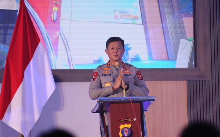 Kapolda Kalteng, Irjen Pol Iwan Kurniawan, dalam sambutannya pada acara Syukuran Hari Bhayangkara ke-80 dan Penghargaan Samkaryanugraha Nugraha Sakanti Tahun 2026 di Mapolda Kalteng
