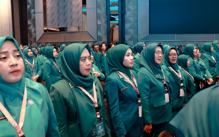 Ketua TP PKK Kabupaten Bintan Hadiri Puncak HKG PKK ke-54 Tingkat Nasional di Makassar