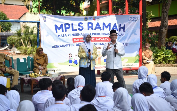 Wakil Menteri Pendidikan Dasar dan Menengah (Wamendikdasmen) Atip Latipulhayat