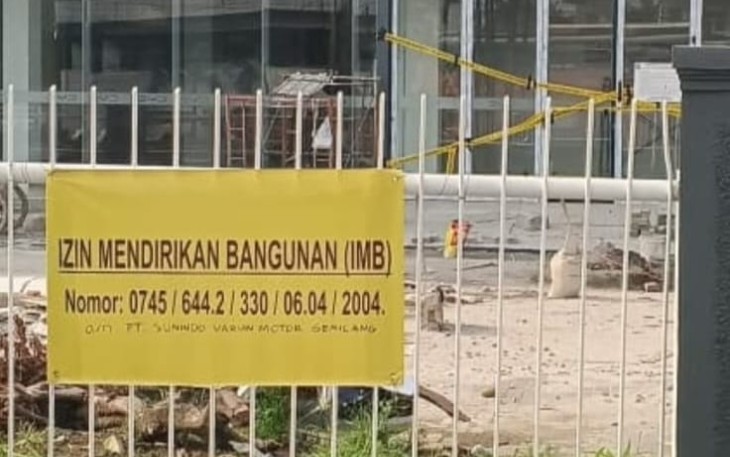 Pembangunan showroom BYD di Jalan Sisingamangaraja Kota Medan 