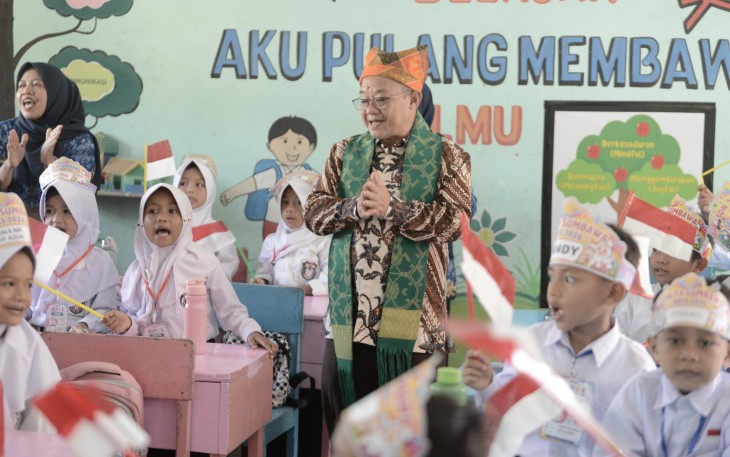 Mendikdasmen, Abdul Mu’ti, di Kabupaten Sumbawa, NTB, Jumat (16/7)
