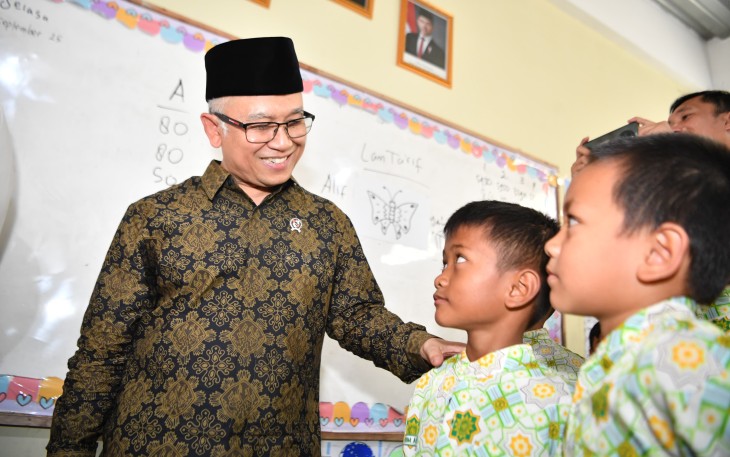Wakil Menteri Pendidikan Dasar dan Menengah (Wamendikdasmen) Atip Latipulhayat