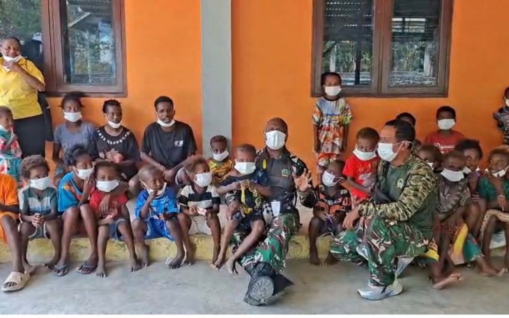 Kebersamaan di hari libur sekolah bersama anak-anak Kampung Yamboi
