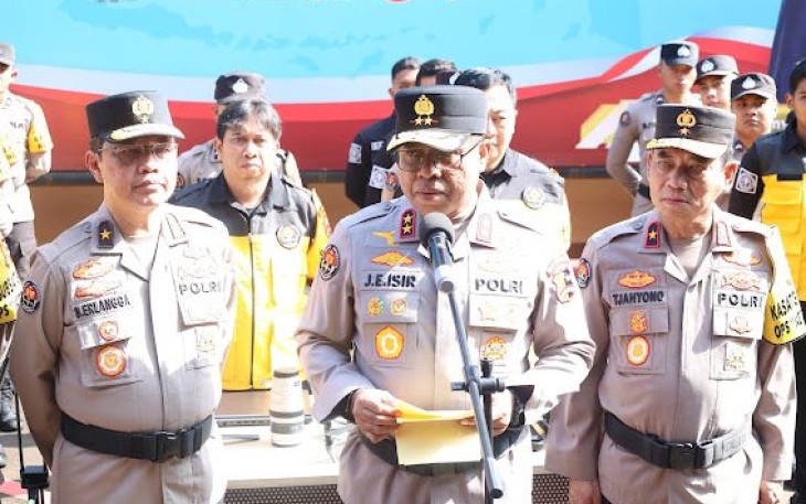 Kepala Divisi Humas Polri Irjen Pol Johnny Eddizon Isir 