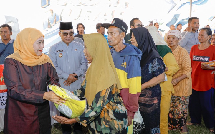 Gubernur Jawa Timur Khofifah Indar Parawansa kembali menguatkan komitmen Pemerintah Provinsi Jawa Timur dalam mengendalikan inflasi 