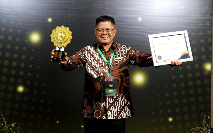 Pemerintah Kabupaten Pasaman (Pemkab) Pasaman, menerima penghargaan dalam ajang Universal Health Coverage (UHC) Awards 2026
