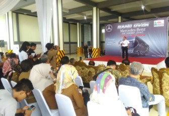 Penyerahan tiga unit Bus Mercedes-Ben PT SAN Putera Sejahtera