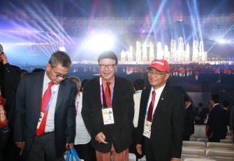 Mendagri Tjahjo Kumolo (tengah) dalam pembukaan Asian Games 2018