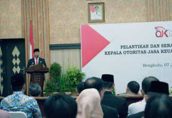 Pelantikan dan Serah Terima Jabatan OJK