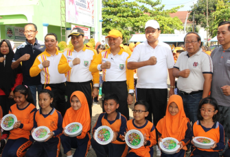 Asisten I Setda Provinsi Bengkulu Hamka Sabri setelah membuka Peringatan Hari Gizi Nasional (HGN) ke 59 tahun 2019 di Halaman Kantor Dinas Kesehatan, Jumat (1/2).